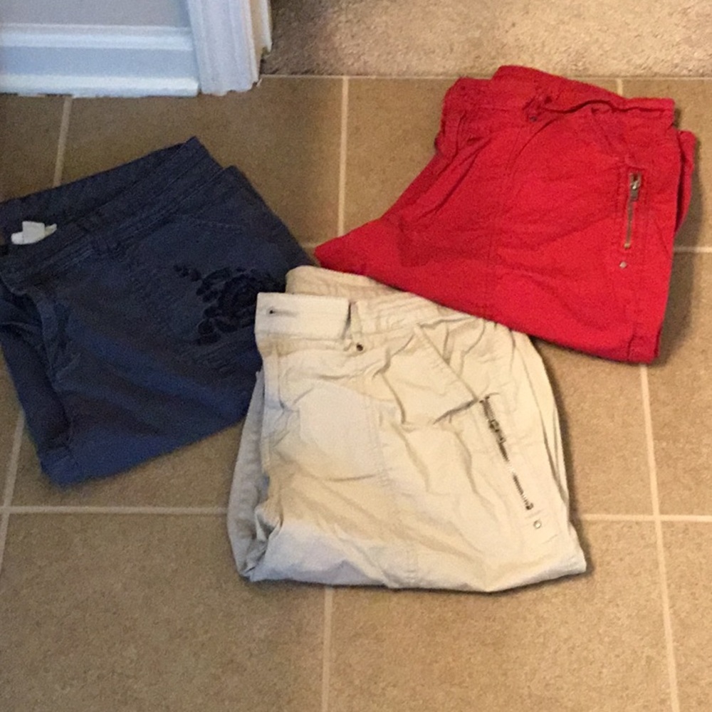 3 Style & Co shorts sz 16 red, beige and blue